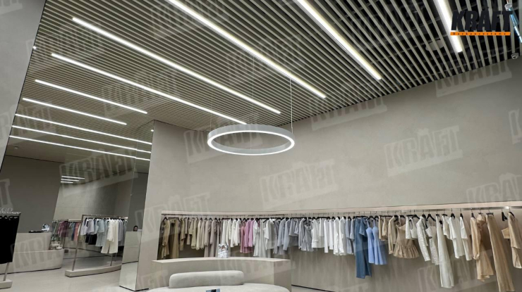 The Magic of Lines in a Fashionable Store Space